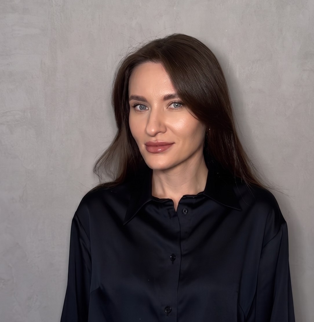 Крахоткина Виолина Евгеньевна